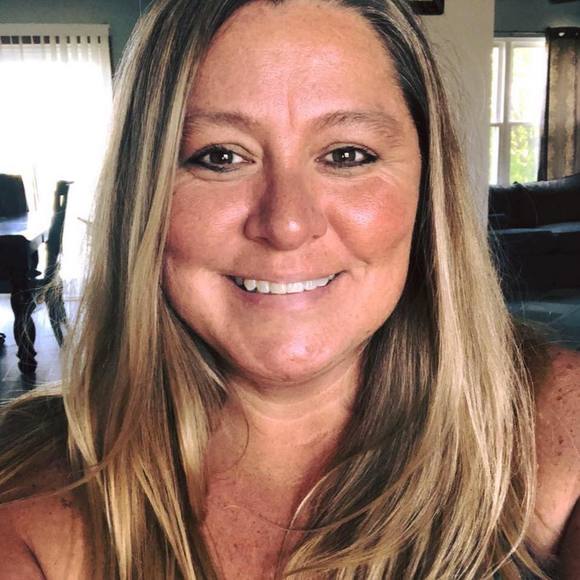 Meet your Posher, Lesley - Picture 1 of 1